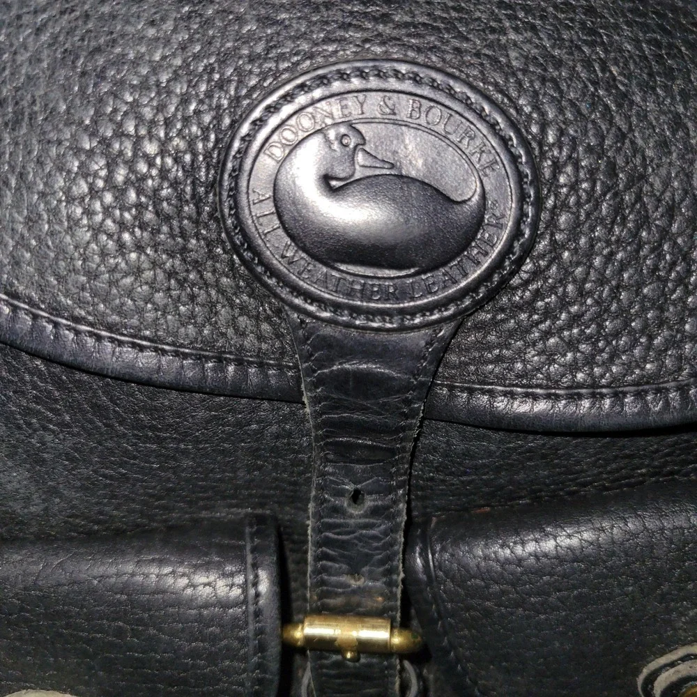Dooney Bourke all weather vintage 80s Leather Backpack‎ Classic Duck Logo USA